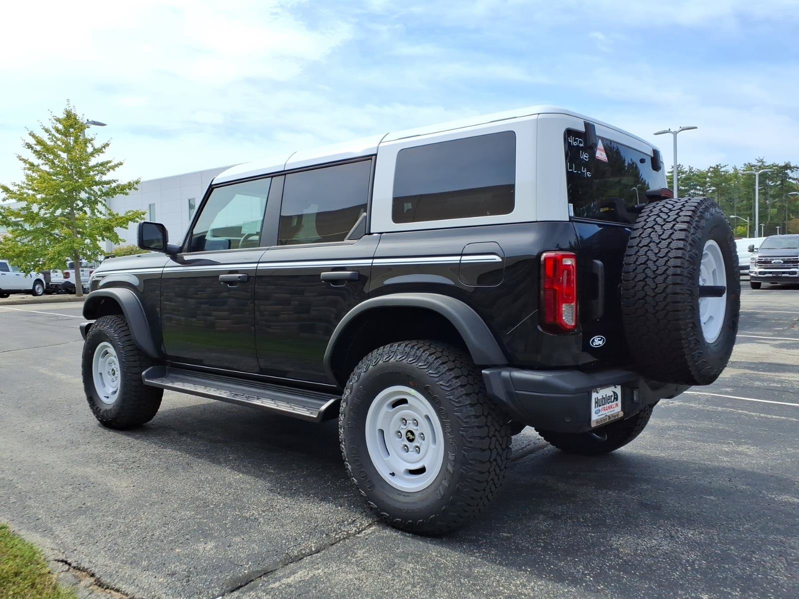 New 2026 Ford Bronco Heritage Edition AWD/4WD image 7
