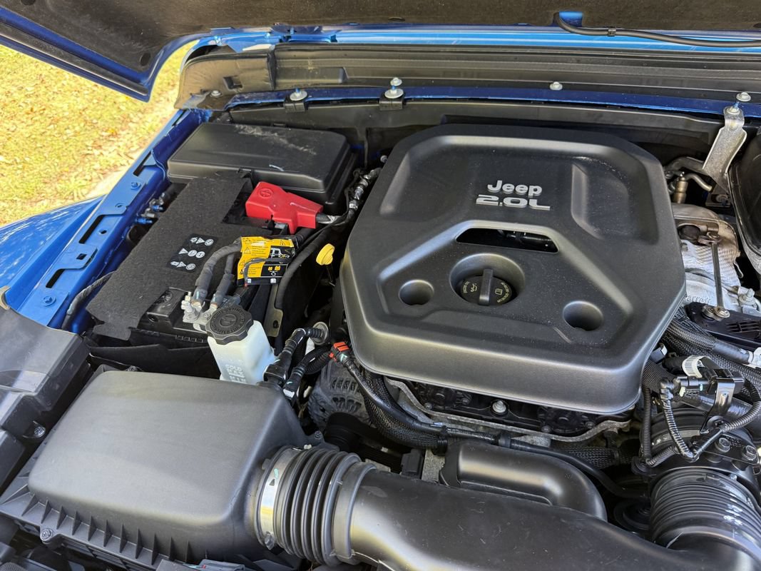 Used 2021 Jeep Wrangler Unlimited Rubicon w/ Safety Group AWD/4WD image 44