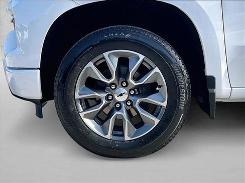 Certified 2024 Chevrolet Silverado 1500 RST RWD image 10