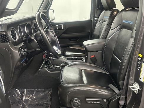 Used 2022 Jeep Wrangler Unlimited Rubicon 4xe w/ Steel Bumper Group image 11