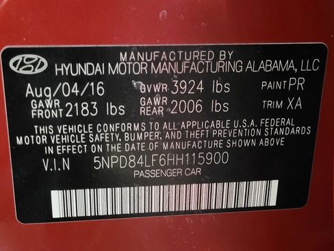 Used 2017 Hyundai Elantra SE image 33