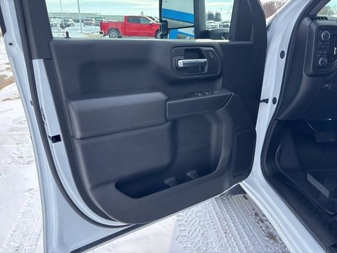 Used 2025 Chevrolet Silverado 2500 W/T w/ WT/CX Safety Package image 15