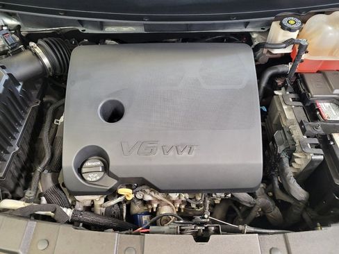 Used 2019 Buick Enclave Essence image 30