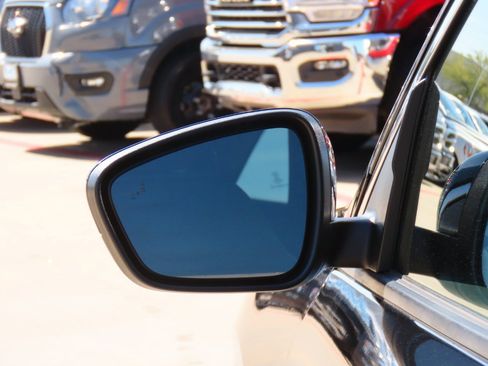 Certified 2022 Ford Escape SEL w/ Technology Package image 17