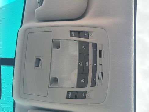 Used 2011 Lexus RX 350 2WD w/ Premium Pkg image 22