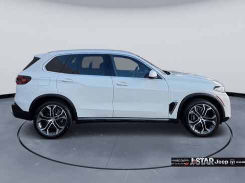 Used 2024 BMW X5 sDrive40i w/ Premium Package RWD image 8