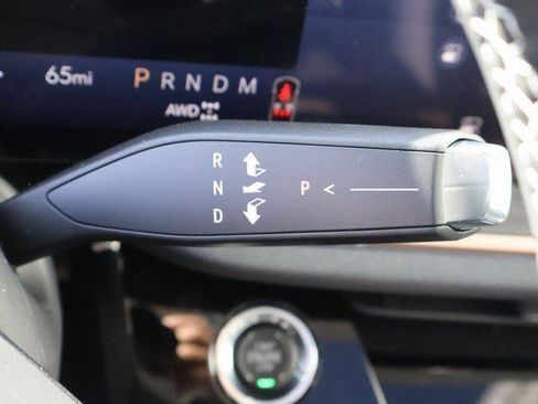 New 2025 Buick Envision Sport Touring image 32