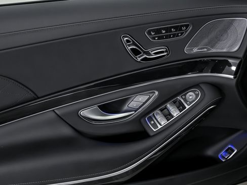 Used 2020 Mercedes-Benz S 63 AMG 4MATIC Sedan image 18