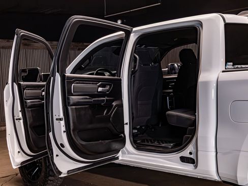 Used 2024 RAM 1500 Big Horn image 28