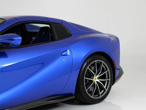 Certified 2022 Ferrari 812 GTS RWD image 76
