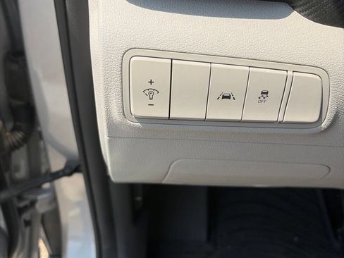 Used 2020 Hyundai Tucson SE FWD image 12