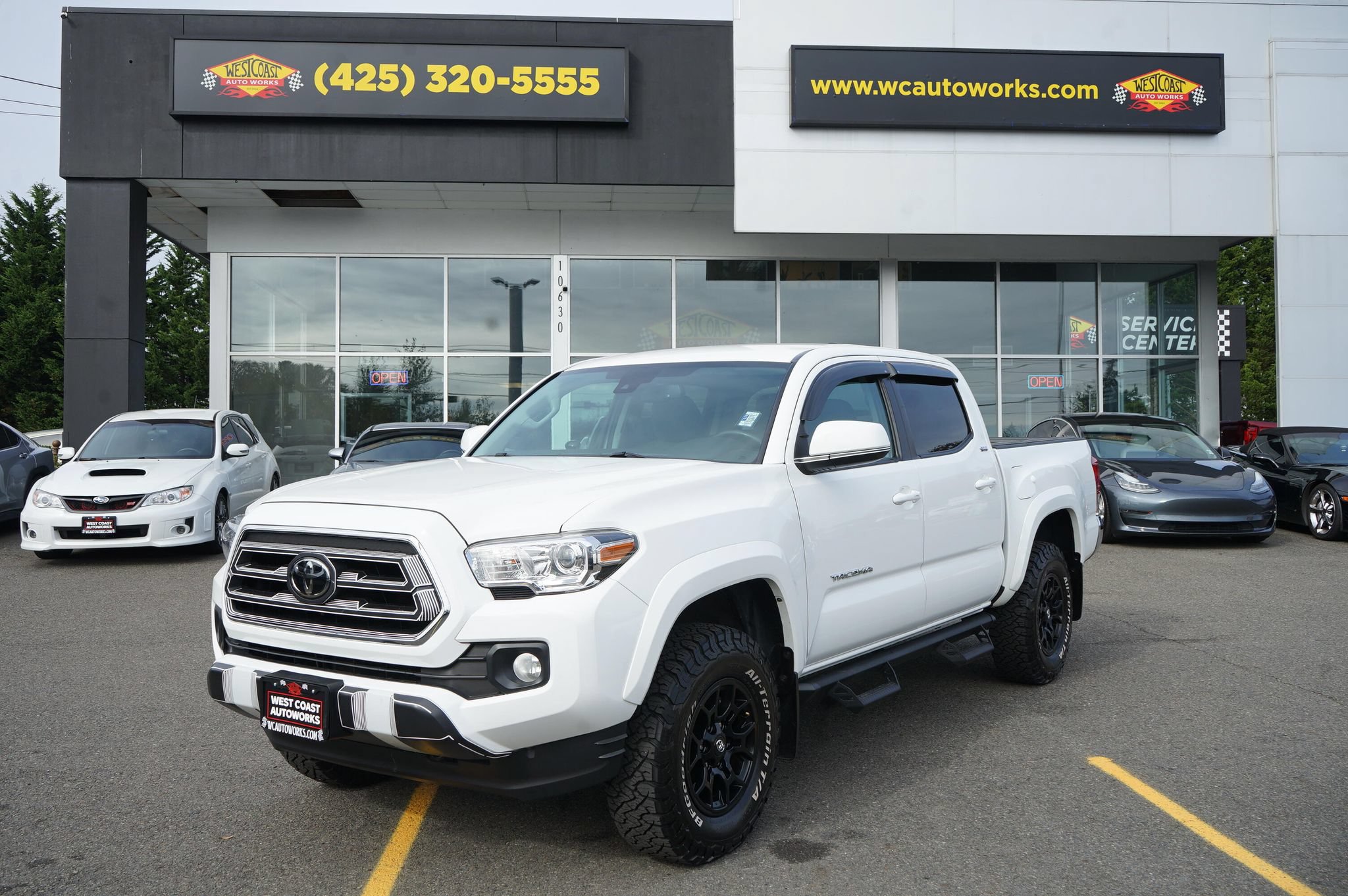 Used 2021 Toyota Tacoma SR5 AWD/4WD image 1