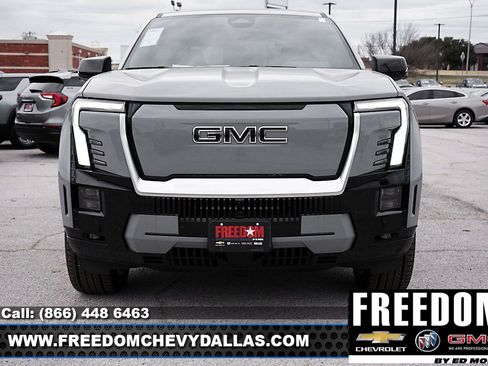 New 2025 GMC Sierra EV Denali image 2