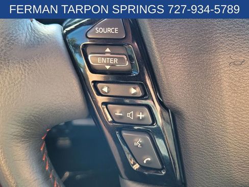 Used 2025 Nissan Frontier PRO-4X w/ Pro Convenience Package image 29