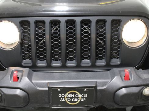 Used 2022 Jeep Gladiator Rubicon w/ Cold Weather Group AWD/4WD image 50