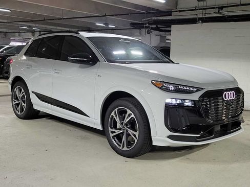 New 2027 Audi Q6 e-tron Premium Plus AWD/4WD image 6