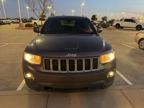 Used 2014 Jeep Grand Cherokee Laredo w/ Quick Order Package 23E image 2