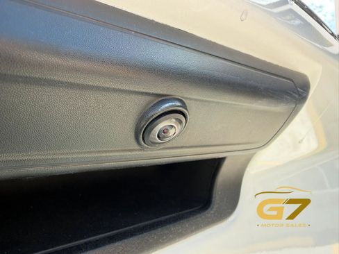 Used 2024 RAM 3500 Big Horn AWD/4WD image 20