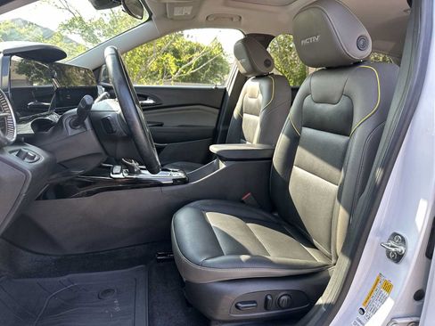 Certified 2024 Chevrolet Trax ACTIV w/ Sunroof Package FWD image 15