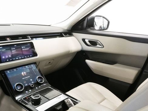 Used 2018 Land Rover Range Rover Velar S AWD/4WD image 12