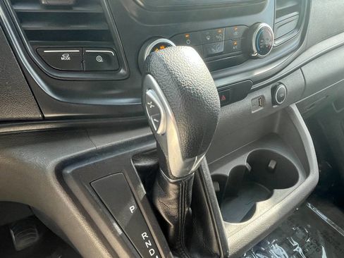 Used 2020 Ford Transit 350 DRW image 24