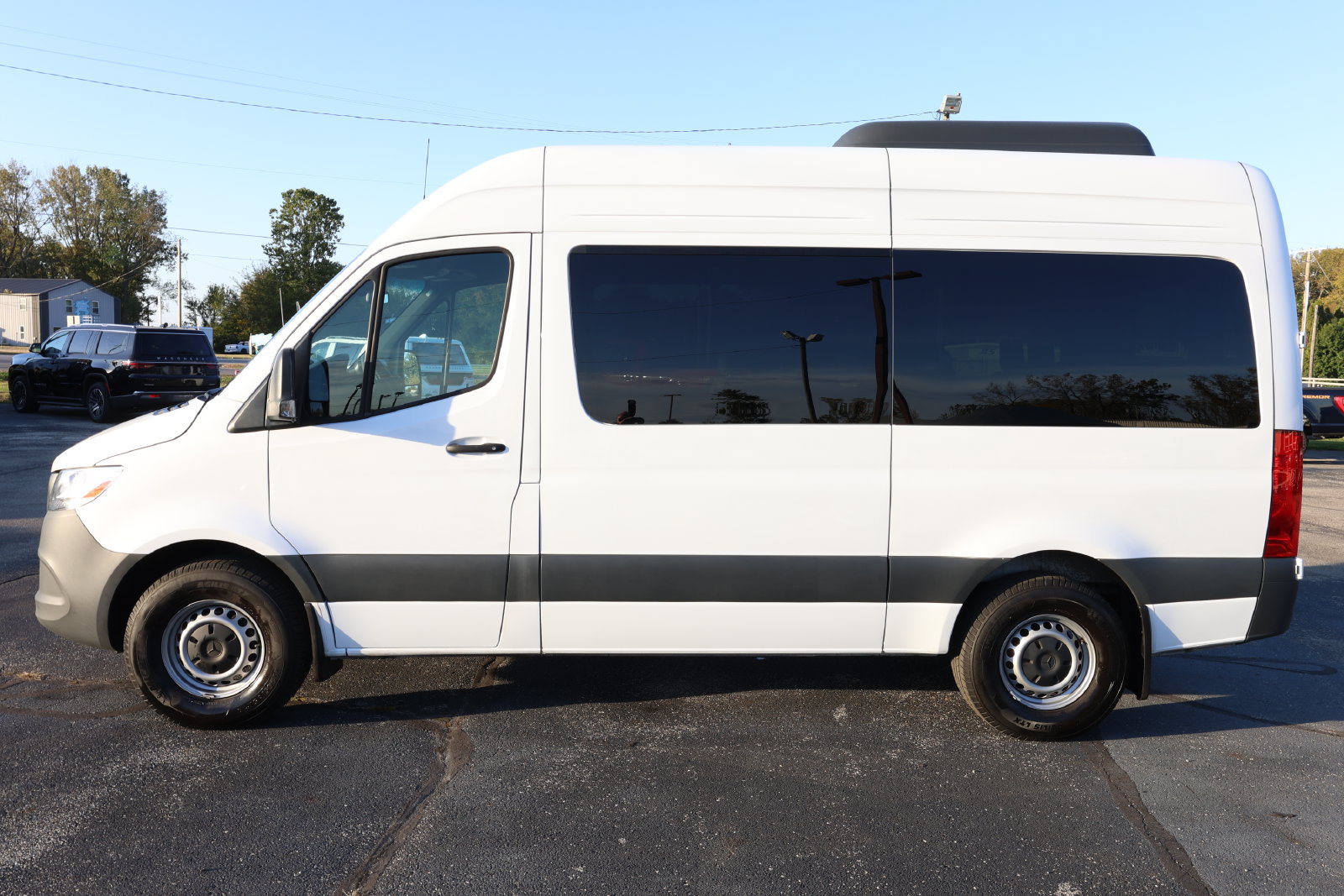 Used 2024 Mercedes-Benz Sprinter 2500 image 5