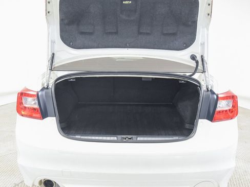 Used 2015 Subaru Legacy 2.5i Premium w/ Moonroof Package image 12