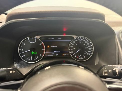 Used 2021 Nissan Rogue SV AWD/4WD image 9