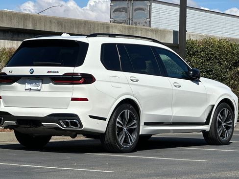 Used 2024 BMW X7 M60i AWD/4WD image 5