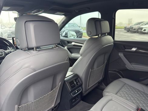 Used 2023 Audi SQ5 Premium Plus w/ Premium Plus Package image 24