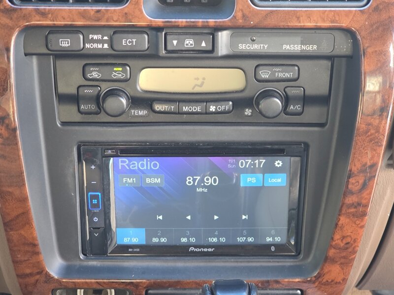 Used 2000 Toyota 4Runner Limited AWD/4WD image 34