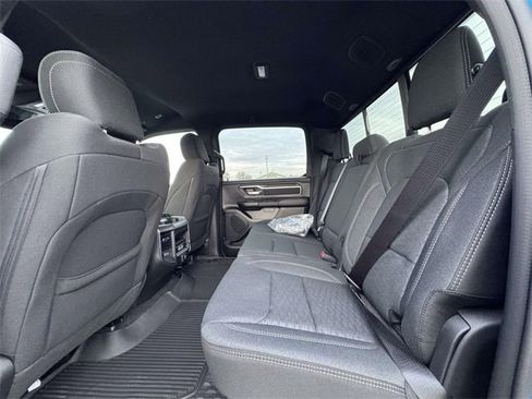 New 2026 RAM 1500 4x4 Crew Cab image 18