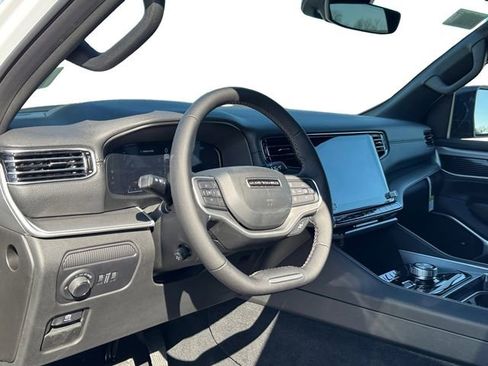 New 2026 Jeep Grand Wagoneer 4WD image 11
