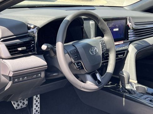 New 2026 Toyota Camry SE image 11