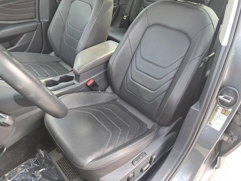 Certified 2024 Volkswagen Jetta SEL FWD image 14