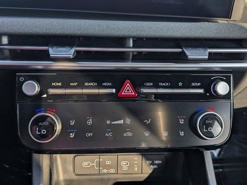 New 2025 Hyundai Santa Cruz Limited image 17