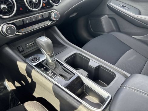 Used 2025 Nissan Sentra SV FWD image 34