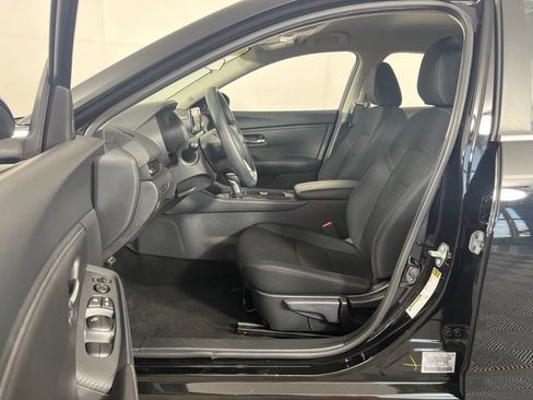 Used 2023 Nissan Sentra S FWD image 22