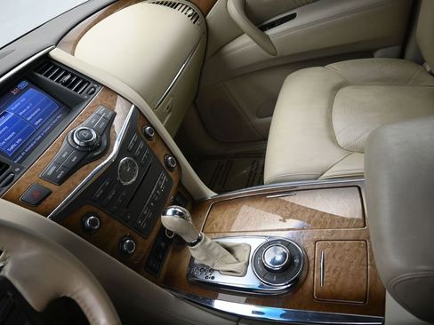 Used 2014 INFINITI QX80 4WD w/ Theater Package image 14
