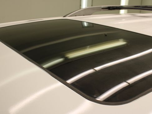 Used 2014 Lexus LX 570 4WD image 23