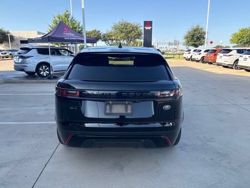Used 2019 Land Rover Range Rover Velar S AWD/4WD image 4