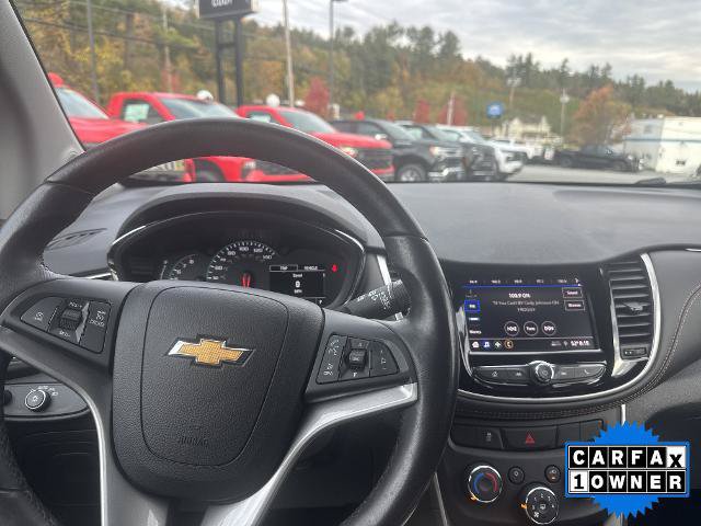 Used 2022 Chevrolet Trax LT w/ LT Convenience Package AWD/4WD image 9