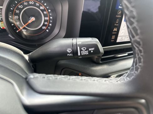 New 2025 Jeep Gladiator Willys image 16