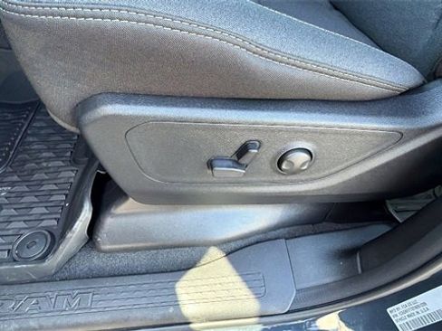 New 2026 RAM 1500 4x4 Crew Cab image 22