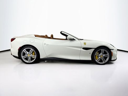 Certified 2022 Ferrari Portofino M RWD image 29