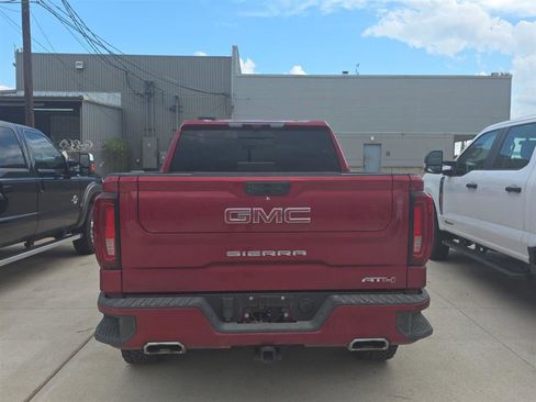 Used 2023 GMC Sierra 1500 AT4 w/ Technology Package AWD/4WD image 6
