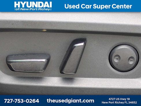 Used 2024 Nissan Rogue SV w/ SV Premium Package AWD/4WD image 24