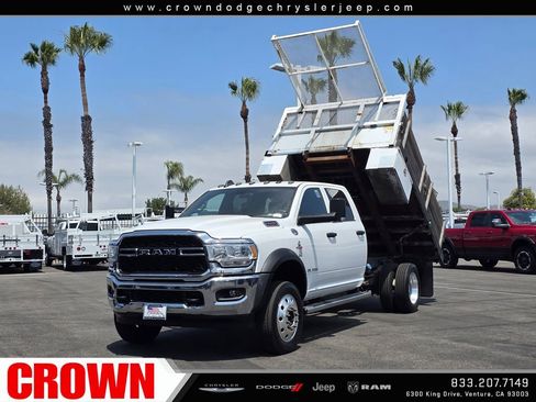 Used 2021 RAM 5500 Tradesman w/ Chrome Appearance Group AWD/4WD image 5