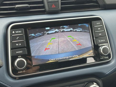 Used 2025 Nissan Versa SV w/ Trunk Package image 24