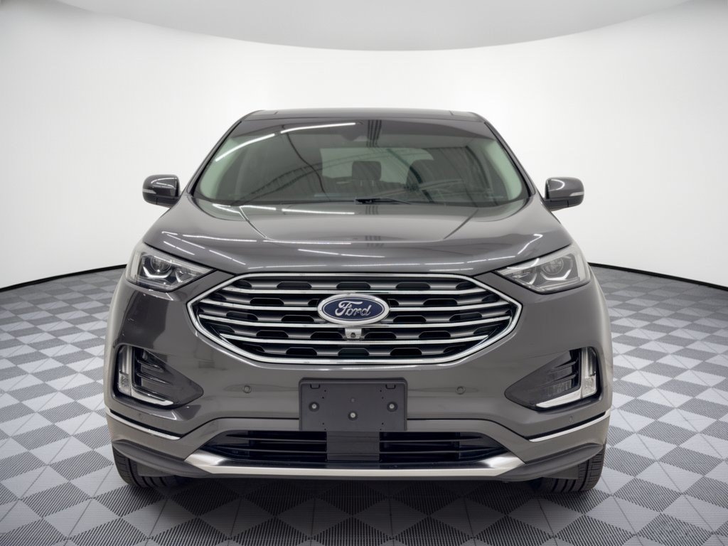 Used 2019 Ford Edge Titanium w/ Equipment Group 301A FWD image 6